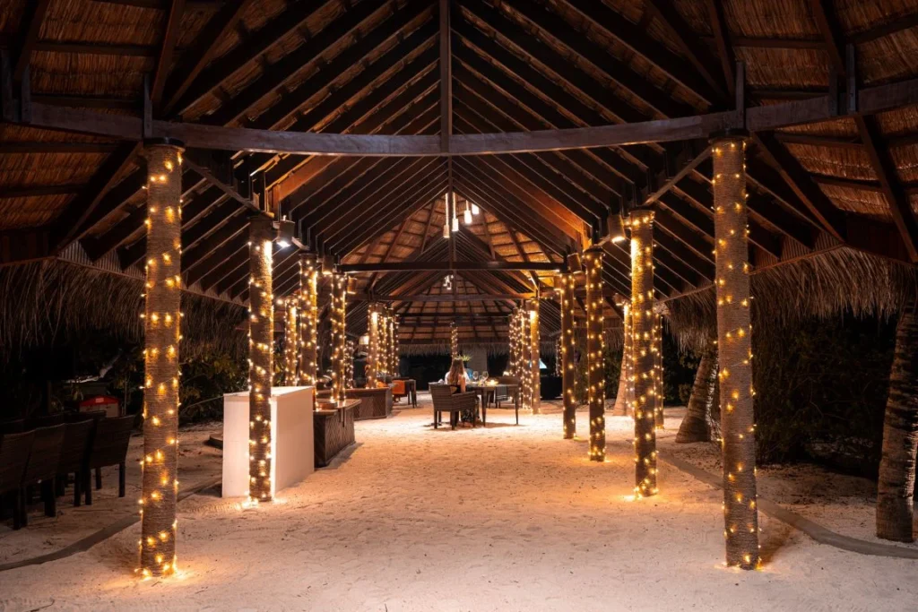 Kakuni Barefoot Restaurant