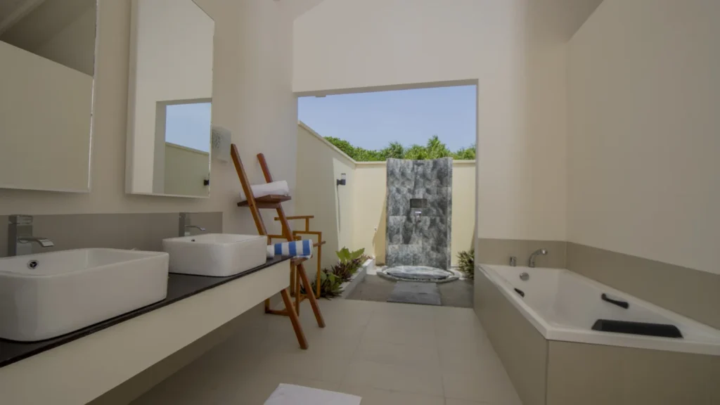 Deluxe Beach Bungalow