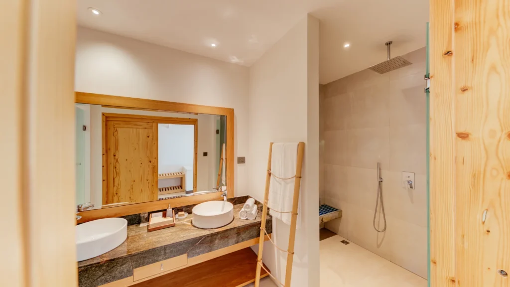 Beach Suite with Pool