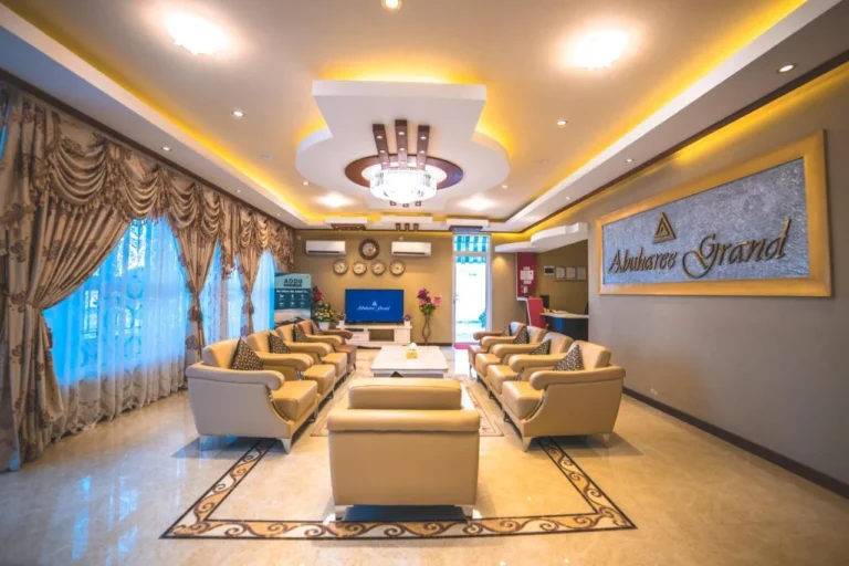Abuharee Grand, Addu Atoll Gallery Image