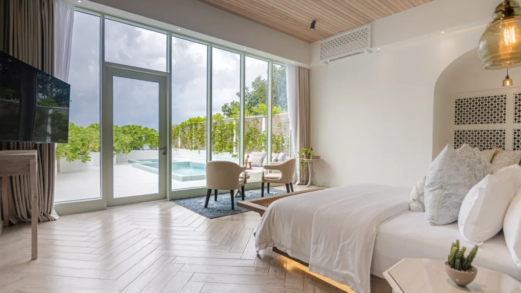 Beach Pool Suites